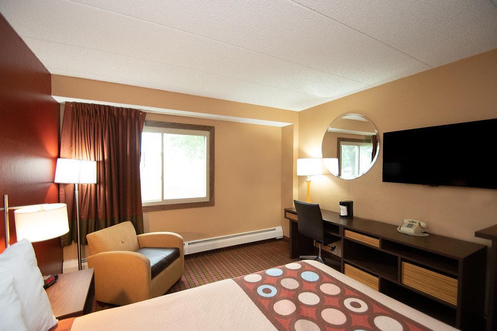 מלון Super 8 By Wyndham Brooklyn Center/Mpls מראה חיצוני תמונה